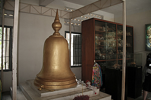 Buddhist shrine in room of skulls 