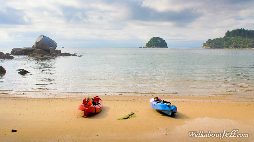 Kayaks at Split Apple Rock